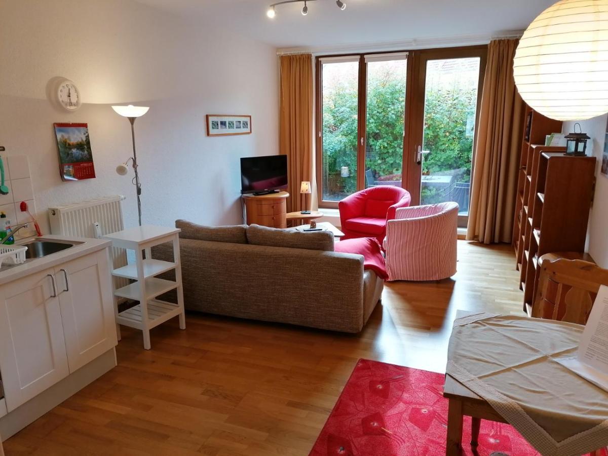 Korner 1 Mit Terrasse & Parkplatz - Abc27 By Abcwismar Lägenhet Exteriör bild